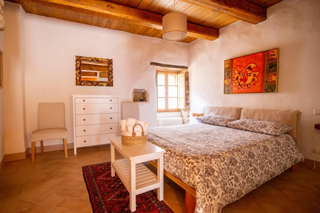 Appartamento Il Borgo Divino - Torre Del Colle, Bevagna Esterno foto